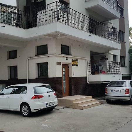 Tina Apartament 2 Craiova Exterior foto
